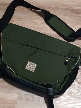 OLD NAVY Unisex Crossbody Bag dark green